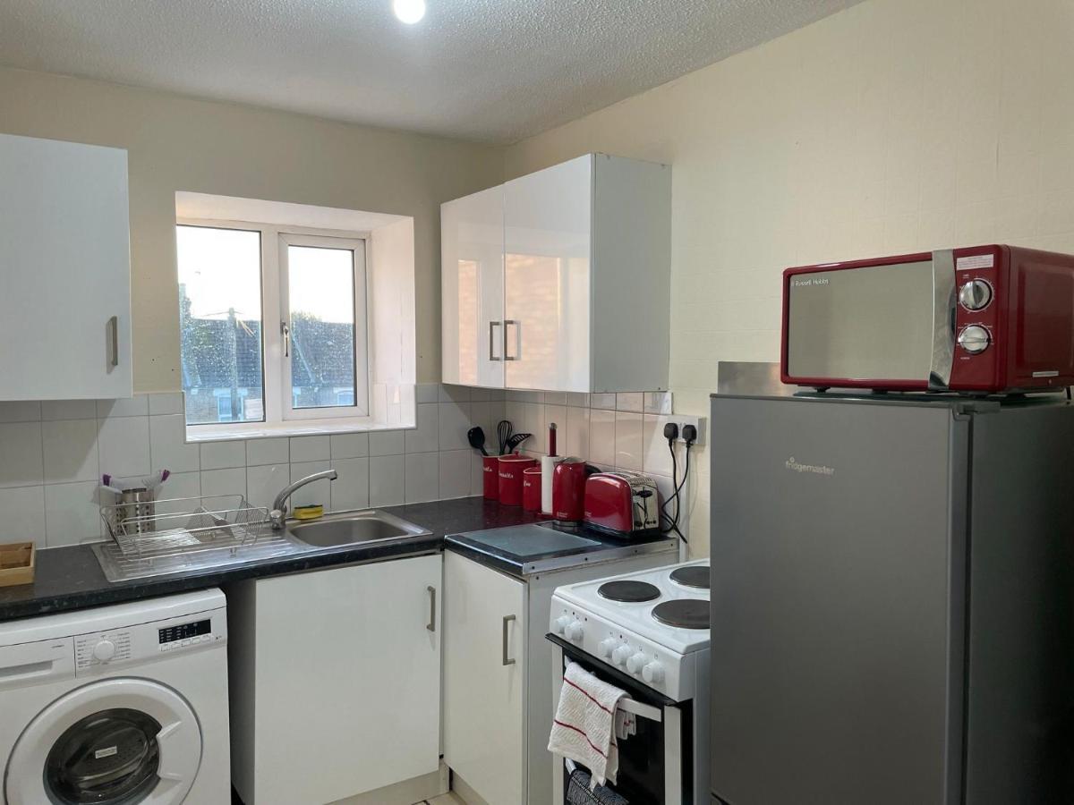 Nnk Air Bnb Енфілд Екстер'єр фото